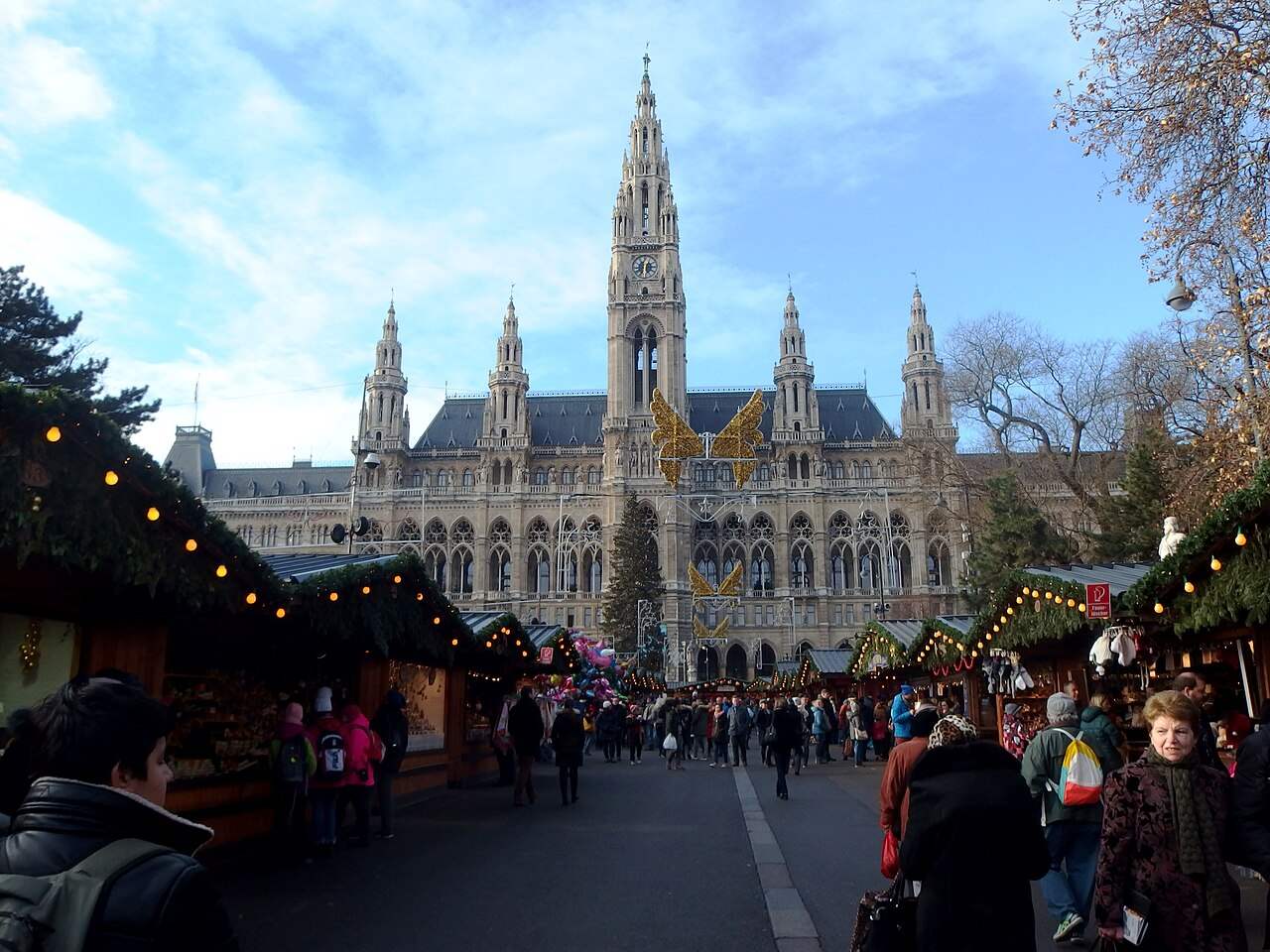 Christkindlmarkt voor het stadhuis van Wenen